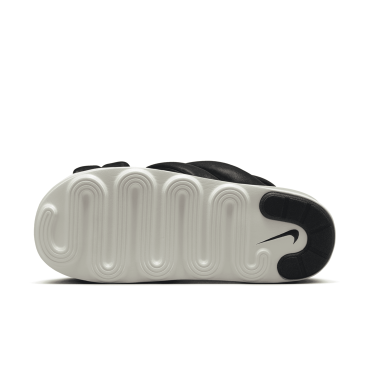 Nike Air Max Isla Sandals Angle 1