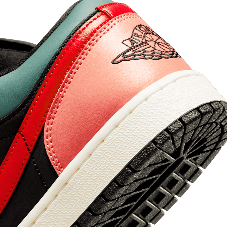 Jordan 1 Low SE Black Multi-Color (W) Angle 5