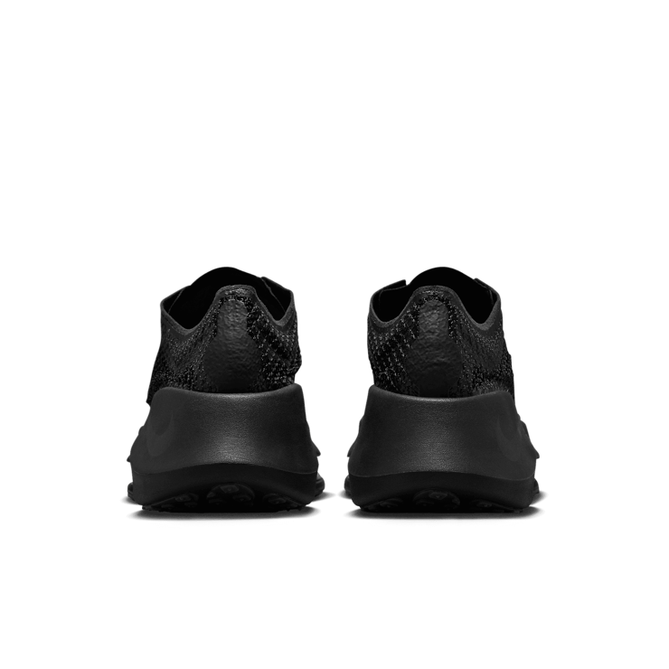 Nike Zoom MMW 6 TRD Run Matthew M Williams Triple Black Angle 3
