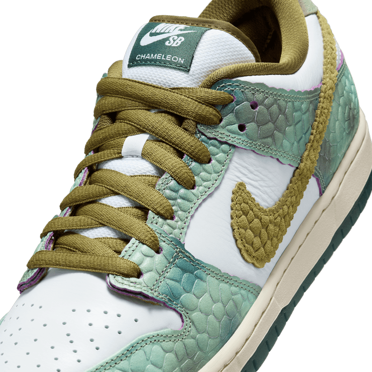 Nike SB Dunk Low Alexis Sablone Angle 4