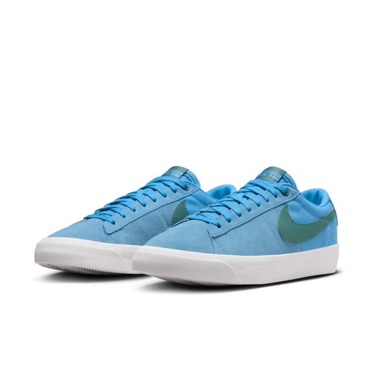 Nike SB Zoom Blazer Low Pro GT SB 'University Blue Bicoastal' Angle 2