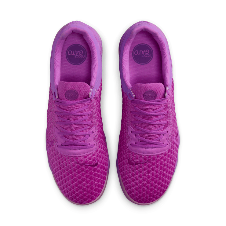 Nike React Gato Indoor/Court Low-Top Soccer Angle 2