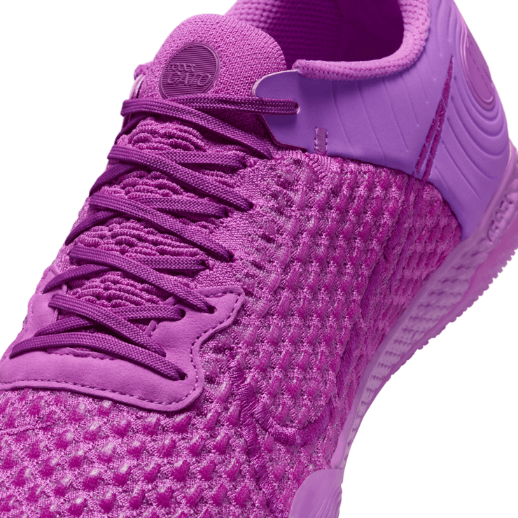 Nike React Gato Indoor/Court Low-Top Soccer Angle 5