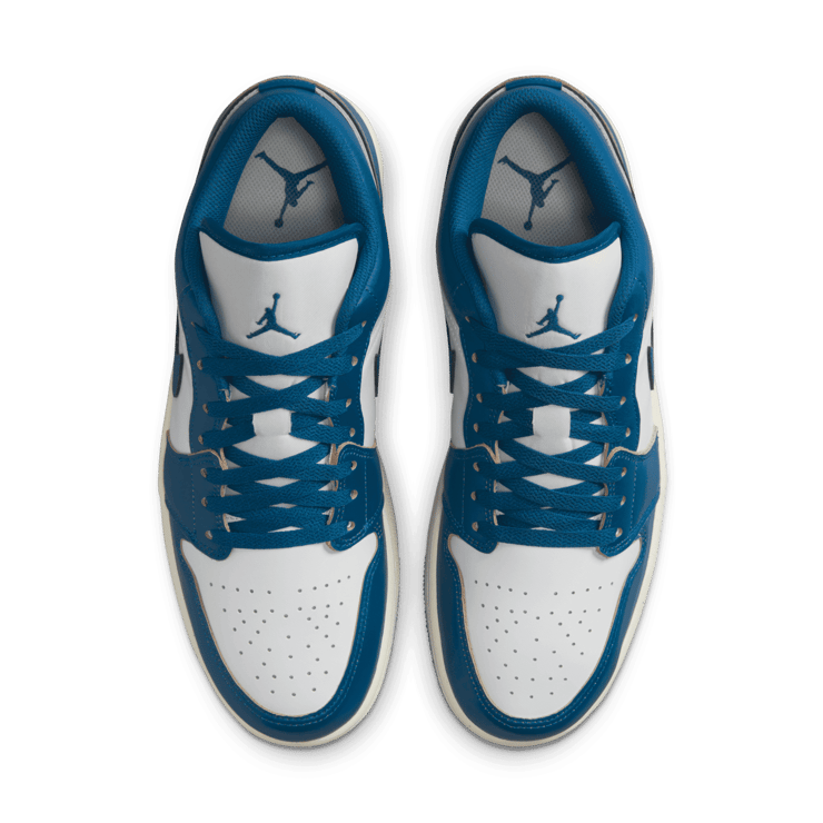 Air Jordan 1 Low SE Industrial Blue Angle 1