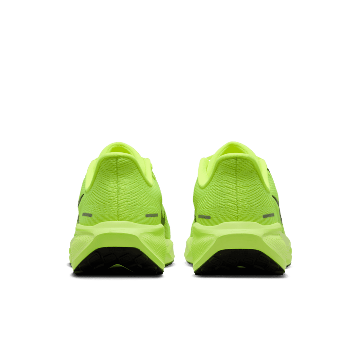 Nike Air Zoom Pegasus 41 Volt (W) Angle 3