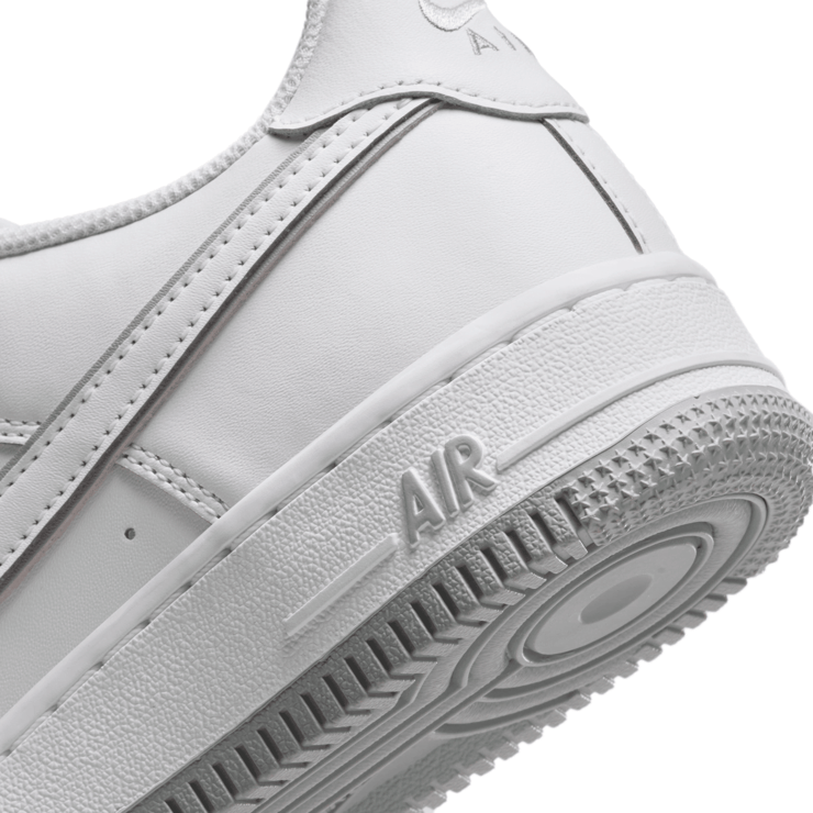 Nike Air Force 1 'White Wolf Grey' (GS) Angle 6