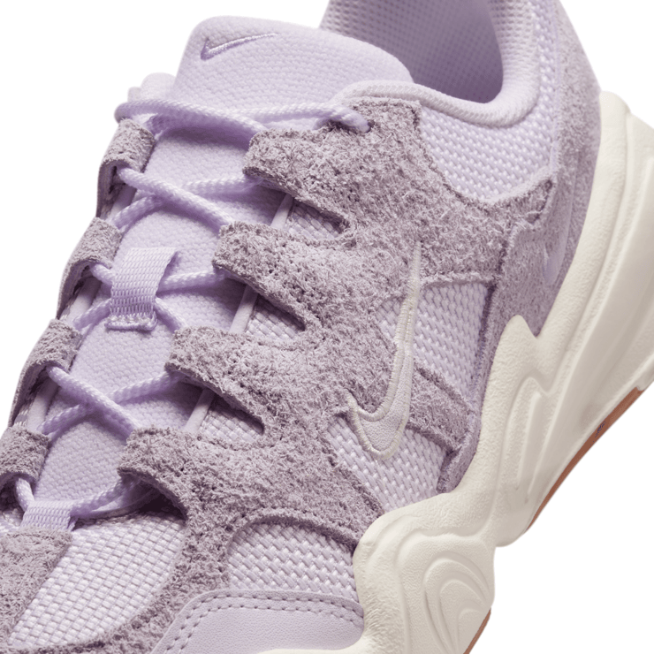 Nike Tech Hera Angle 5
