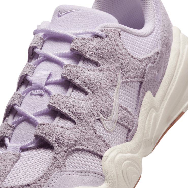 Nike Tech Hera Angle 5