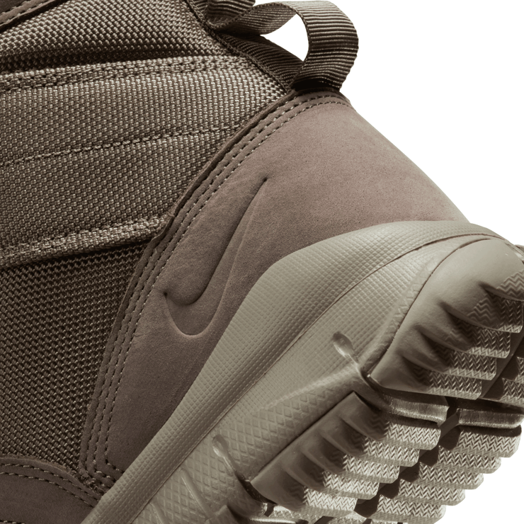 Nike SFB Field 6 Inch Leather Boot 'Dark Mushroom' Angle 5