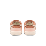 Nike SB Dunk Low Trocadéro Gardens Angle 3