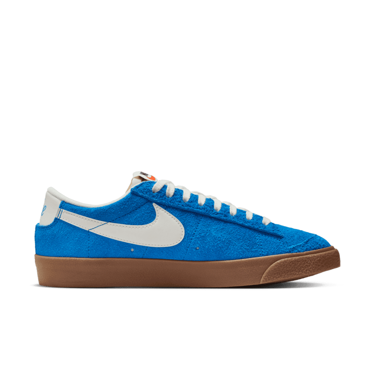 Nike Blazer Low '77 Vintage Angle 1