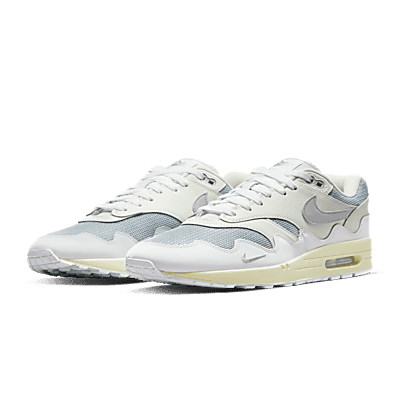 Nike Air Max 1 Patta Waves White Angle 2