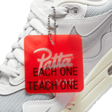 Nike Air Max 1 Patta Waves White Angle 8