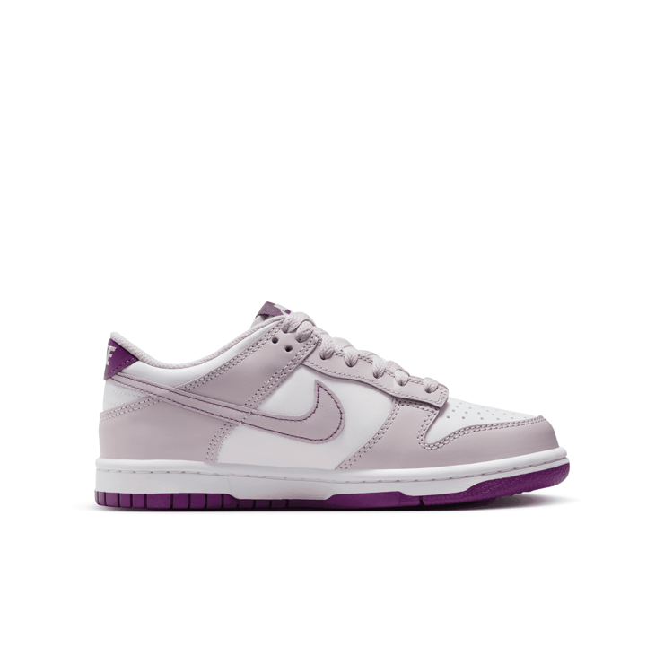 Nike Dunk Low 'Platinum Violet' (GS) Angle 1