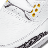 Jordan 3 Retro Laser Orange (W) Angle 4