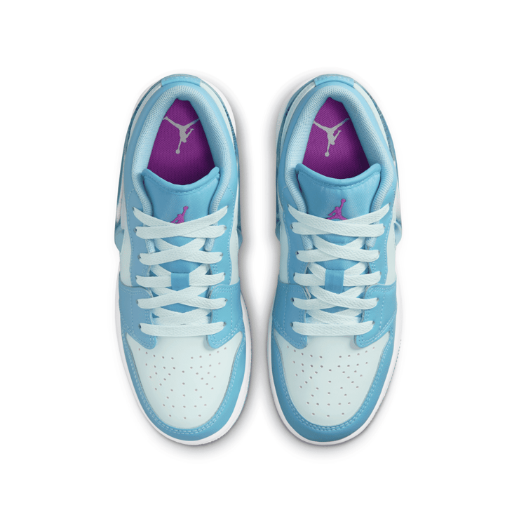 Air Jordan 1 Low SE 'Aquarius Blue' (GS) Angle 2