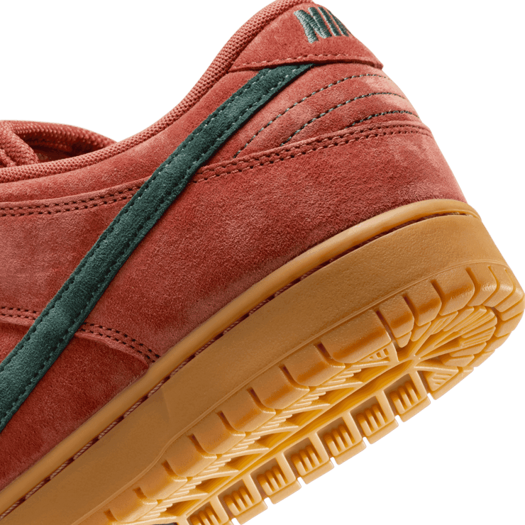 Nike SB Dunk Low Burnt Sunrise Angle 5