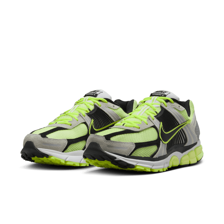 Nike Zoom Vomero 5 Life Lime Angle 2