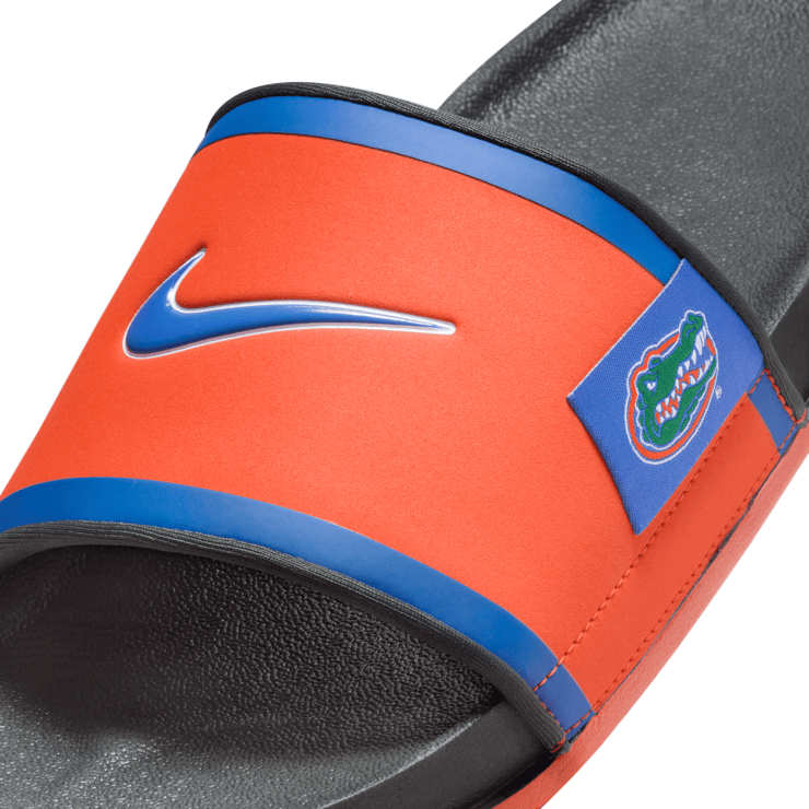 Nike College Offcourt (Florida ) Slides Angle 4