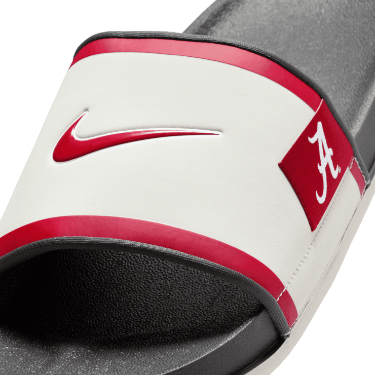 Nike College Offcourt (Alabama) Slides Angle 3