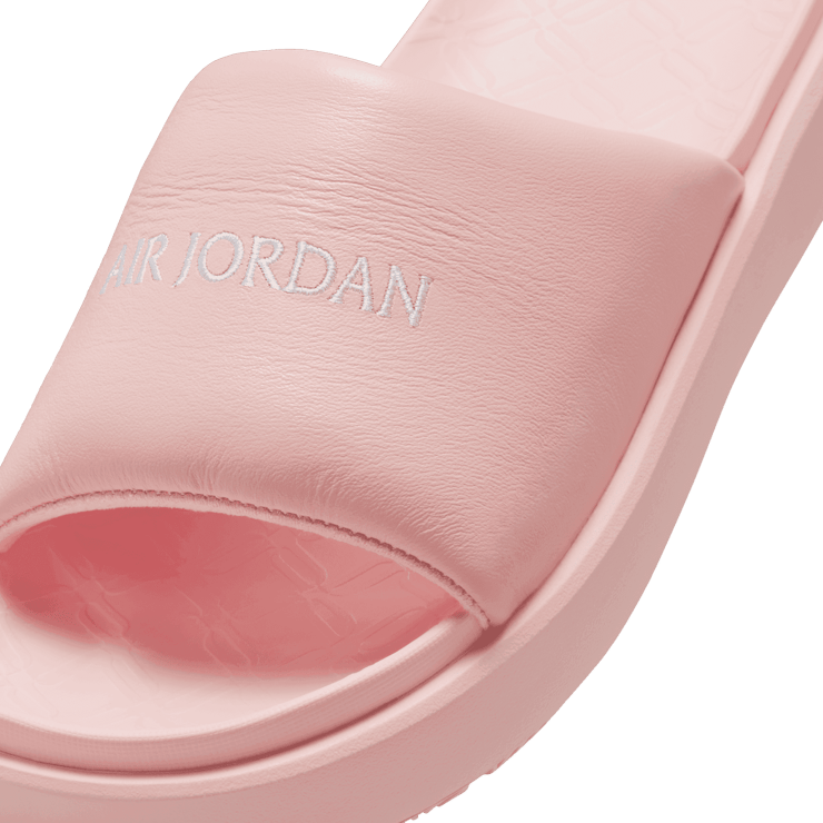 Jordan Sophia Slide 'Legend Pink' (W) Angle 3