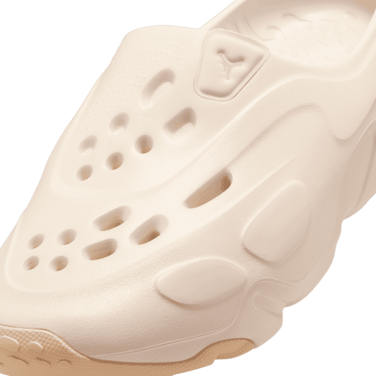 Jordan Roam Slide 'Sanddrift' Angle 3