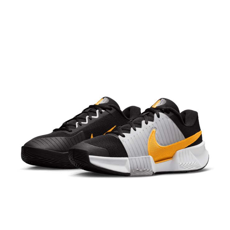 Nike GP Challenge Pro Hard Court Tennis Angle 2