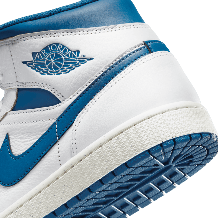 Air Jordan 1 Mid SE Industrial Blue Angle 5