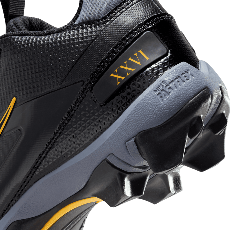 Nike Saquon Barkley Pack Football Cleats (GS) Angle 5