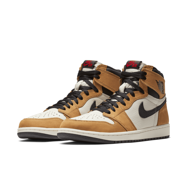 Air Jordan 1 Retro High OG Rookie of the Year Angle 2