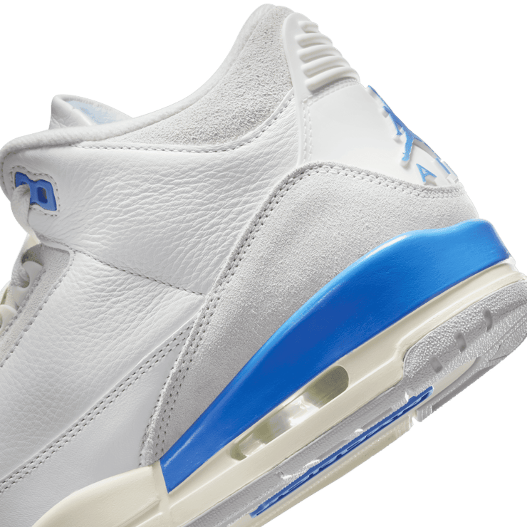 Air Jordan 3 Retro Lucky Shorts Angle 5