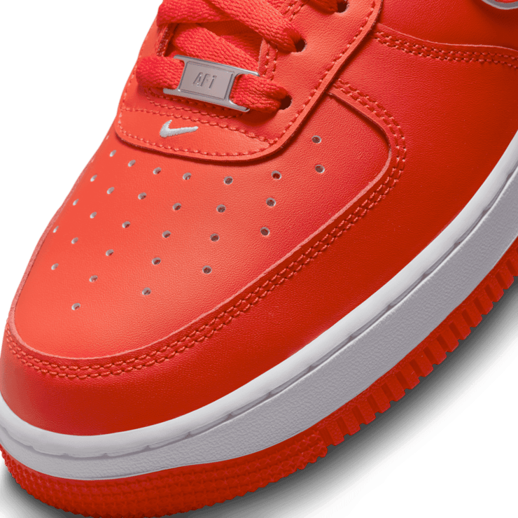 Nike Air Force 1 Low Picante Red Angle 4