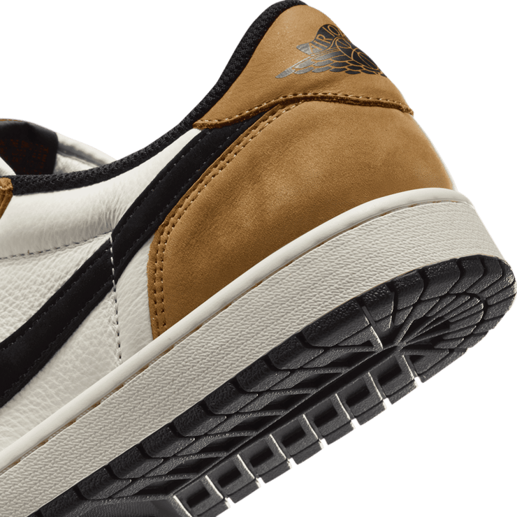 Air Jordan 1 Retro Low OG Rookie of the Year Angle 5