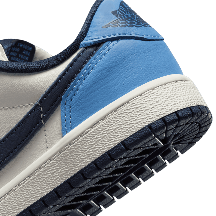 Air Jordan 1 Retro Low OG Obsidian UNC (PS) Angle 5