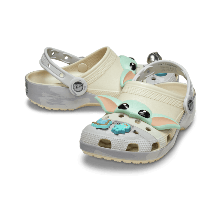 Crocs Classic Clog Star Wars Grogu Angle 0