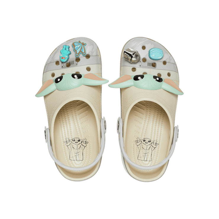 Crocs Classic Clog Star Wars Grogu Angle 1