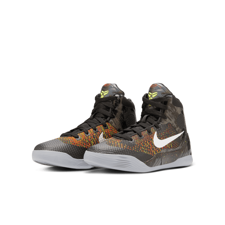 Nike Kobe 9 Elite Protro Masterpiece (GS) Angle 2