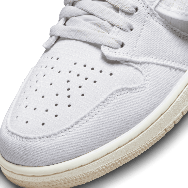 Jordan 1 High OG Stash White Black Angle 4