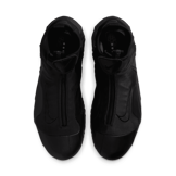 Nike Air Flightposite One Black Angle 1