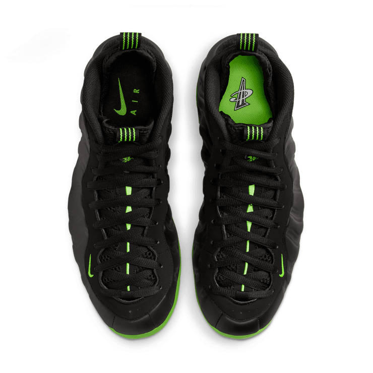 Nike Air Foamposite One Black Volt Angle 2