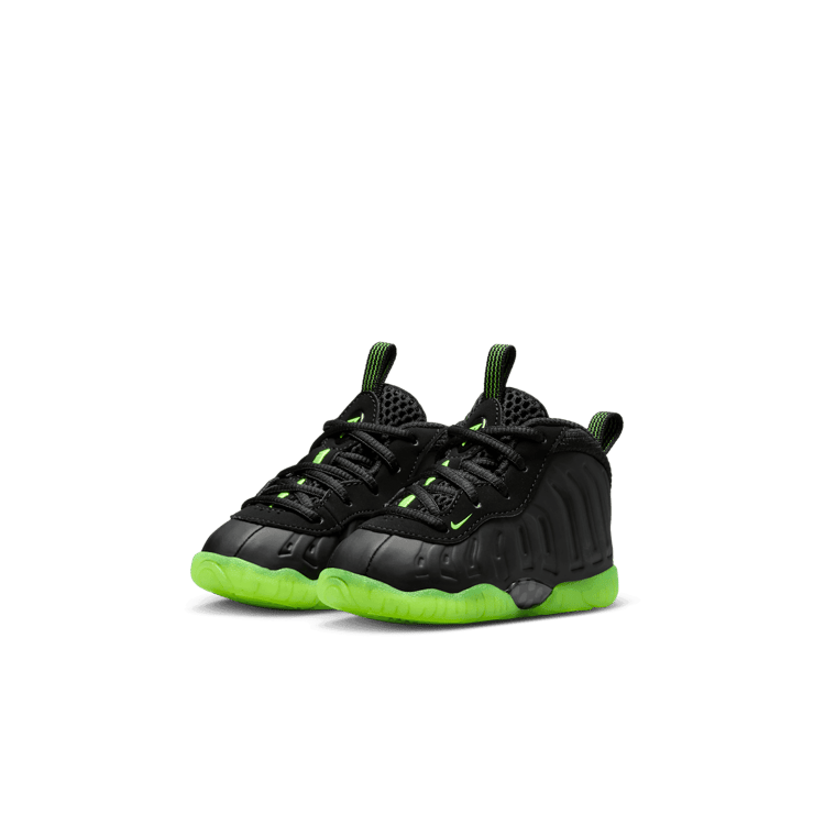 Nike Little Posite One Black Volt (TD) Angle 2