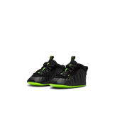 Nike Little Posite One Black Volt (CB) Angle 2