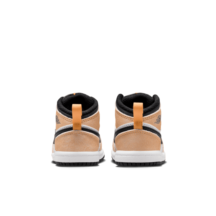 Air Jordan 1 Mid SE 'Flight Club' (TD) Angle 3