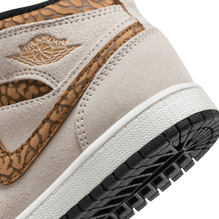 Air Jordan 1 Mid SE  'Brown Elephant' (PS) Angle 6