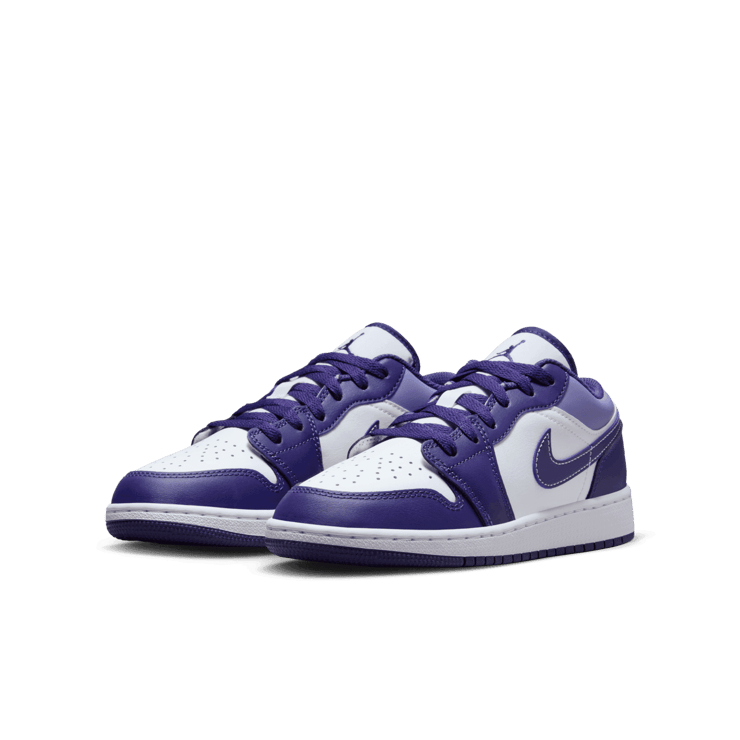 Air Jordan 1 Low  'Sky J Purple' (GS) Angle 2