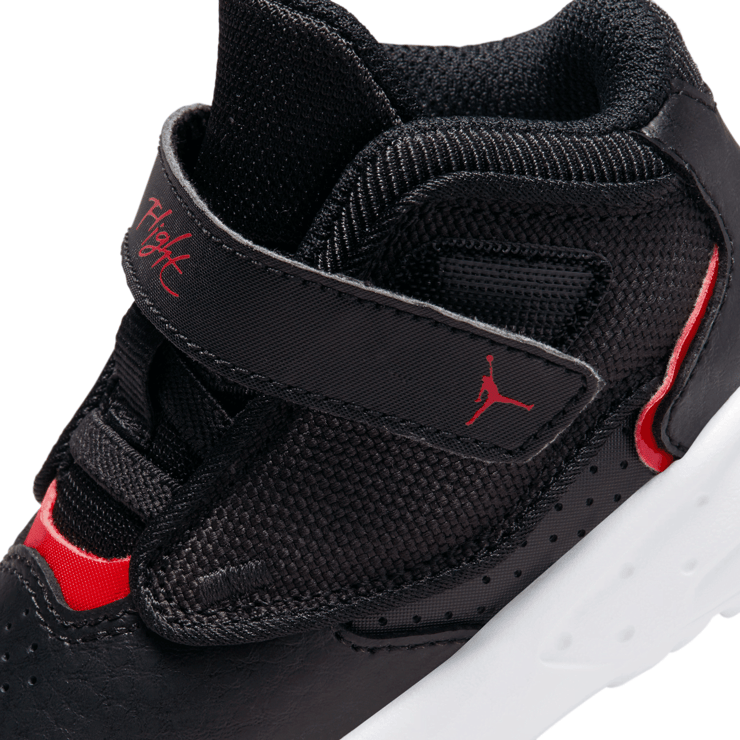 Jordan Max Aura 4  'Bred' (TD) Angle 6