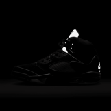 Air Jordan 5 Retro OG Black Metallic Angle 8