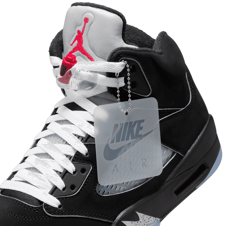 Air Jordan 5 Retro OG Black Metallic Angle 10