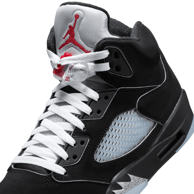 Air Jordan 5 Retro OG Black Metallic Angle 4