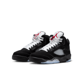 Air Jordan 5 Retro OG Black Metallic (GS) Angle 2